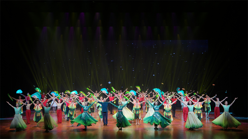 舞蹈系节目《舞聚星河》（群舞）.png